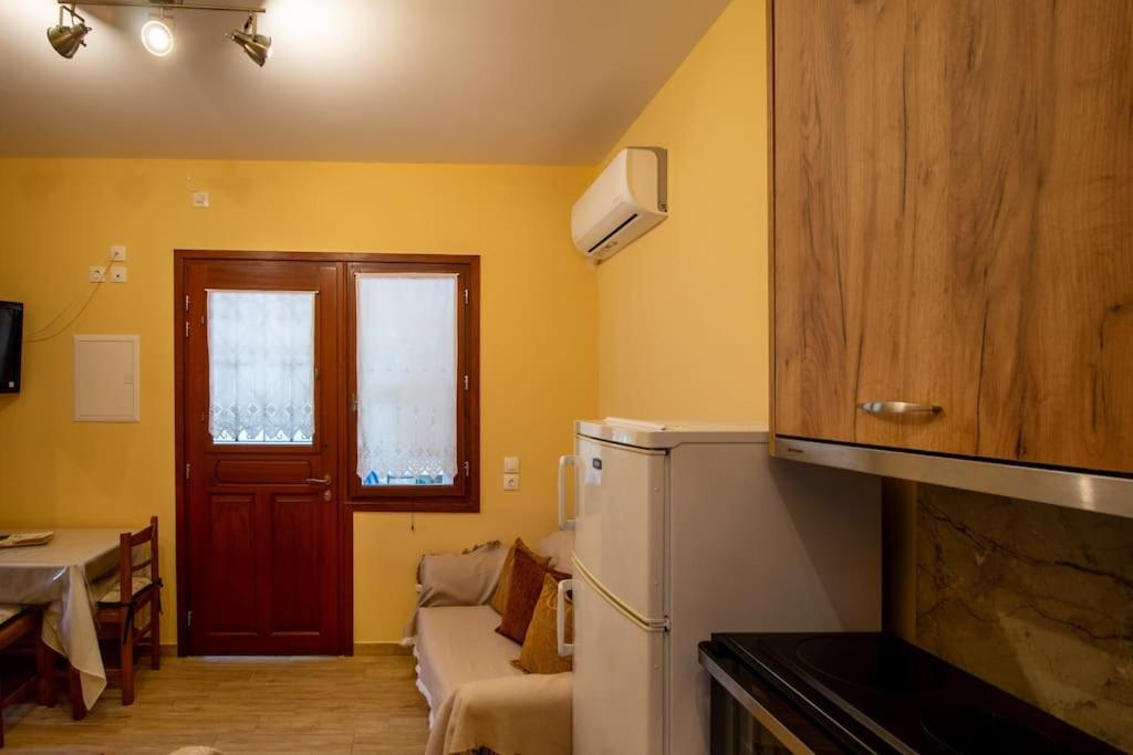 Helen'S Home Milina Ngoại thất bức ảnh